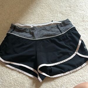 Lulu shorts great quality